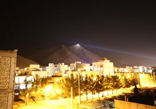 اجرای نورپردازی و روشنایی قله گنبدباز نطنز